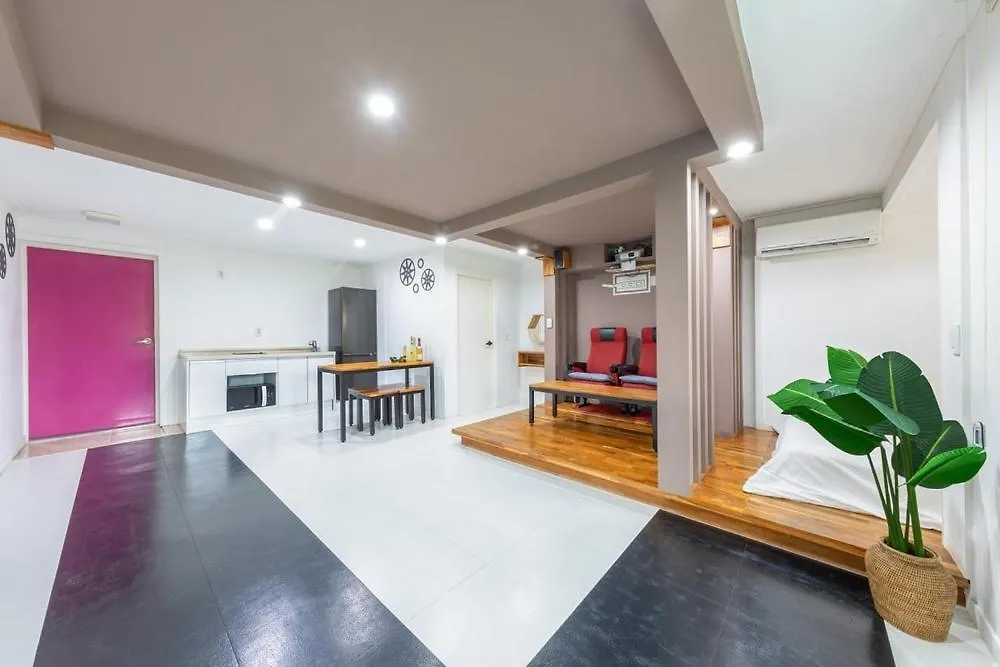 Gyeongju Blue 365 Pension Guest house