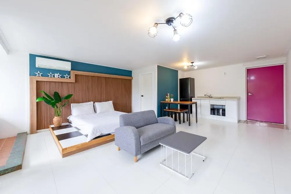Gyeongju Blue 365 Pension 3*,  South Korea