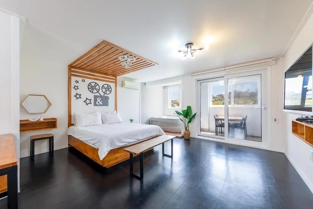 Gyeongju Blue 365 Pension Guest house