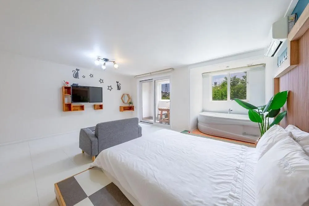 Gyeongju Blue 365 Pension